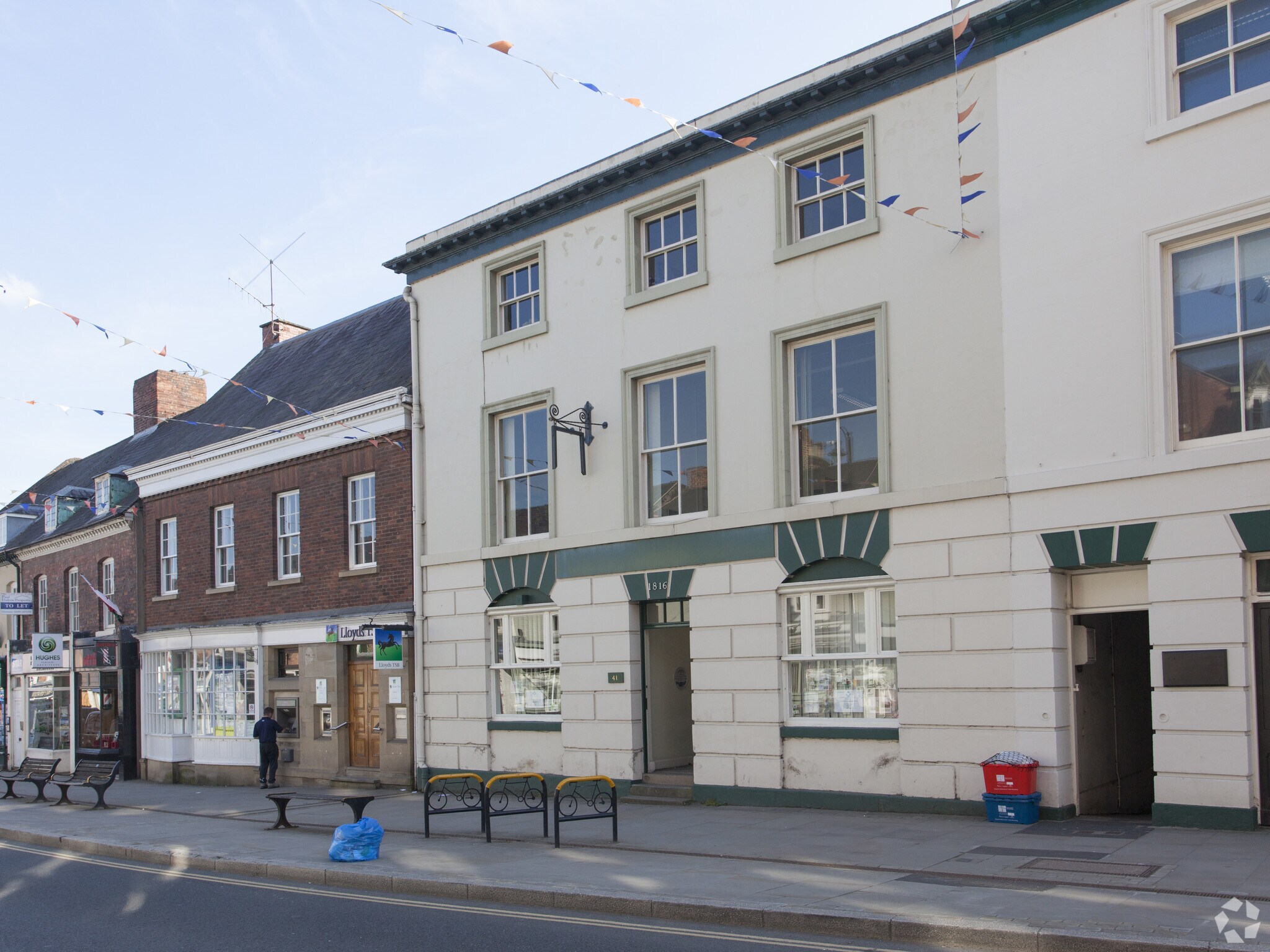 41 Broad St, Welshpool for sale Primary Photo- Image 1 of 1