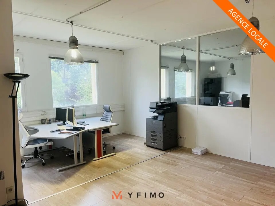 Location Bureaux 320 m² - Photo 1