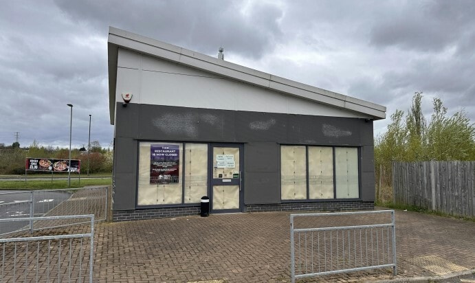 Manvers Way, Rotherham to rent - Building Photo - Image 2 of 2