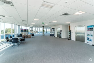 286 Bath Rd, West Drayton to rent Interior Photo- Image 1 of 10