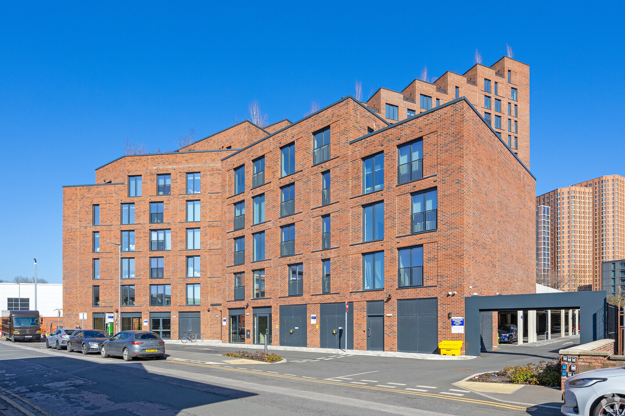 48-52 Springwell Rd, Leeds for sale Primary Photo- Image 1 of 1