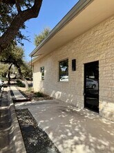 2440 E Highway 290, Dripping Springs, TX to rent Building Photo- Image 2 of 4