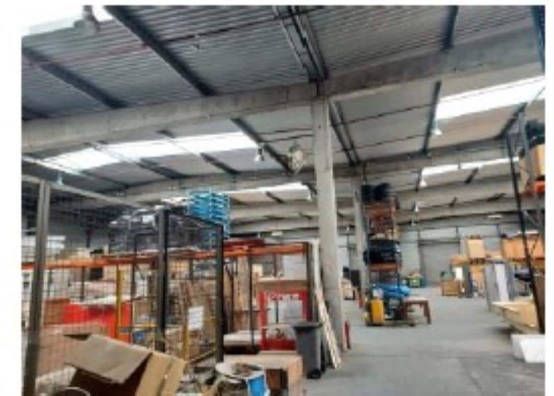 Industrial in SAINT-OUEN-L'AUMONE for sale Building Photo- Image 1 of 8