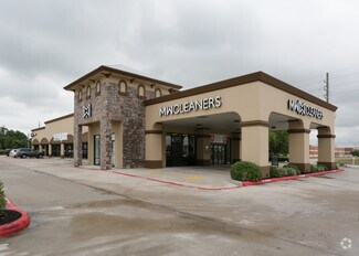 More details for 9517 W Broadway St, Pearland, TX - Retail for Rent