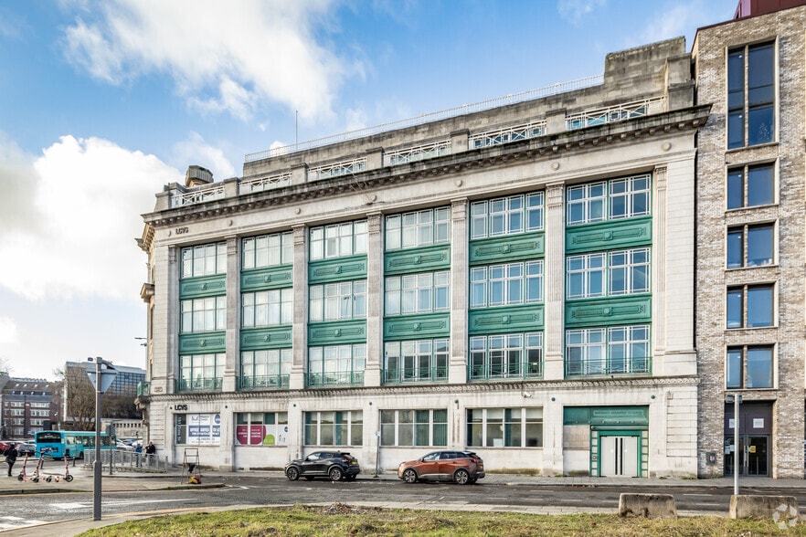 151 Dale St, Liverpool to rent - Building Photo - Image 2 of 3