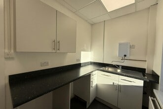 York Rd, Leeds to rent Interior Photo- Image 2 of 2