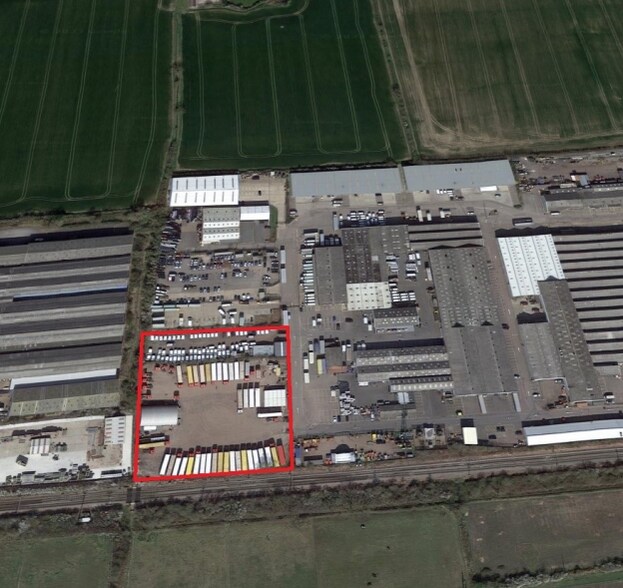 Station Rd, West Horndon for sale - Primary Photo - Image 1 of 1