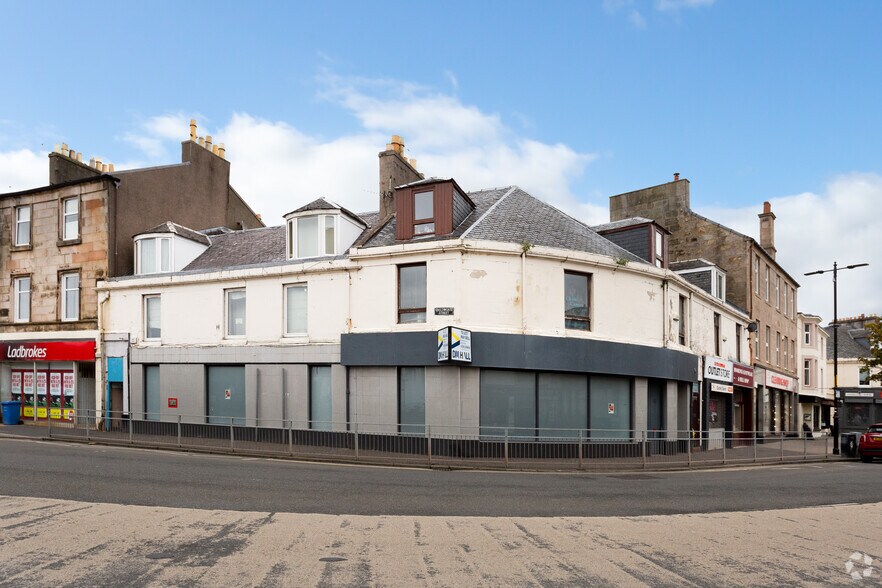 5 Main St, Largs, KA30 8AA UK