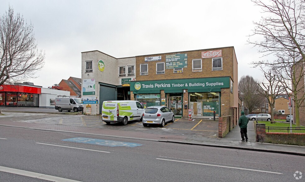 103 Balham Hl, London for sale - Primary Photo - Image 1 of 1