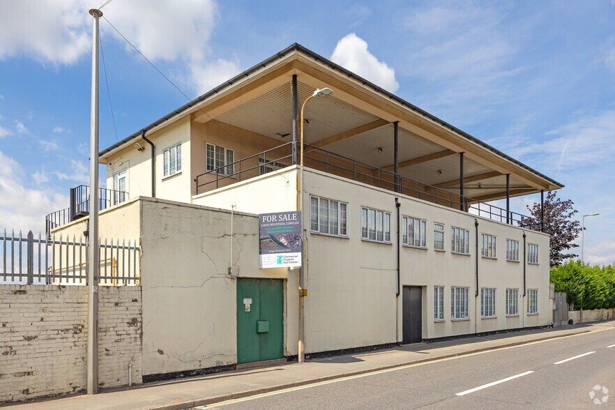 Ropery Rd, Gainsborough for sale - Primary Photo - Image 1 of 2