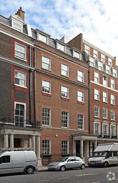 11 Stanhope Gate, London for sale - Primary Photo - Image 1 of 1