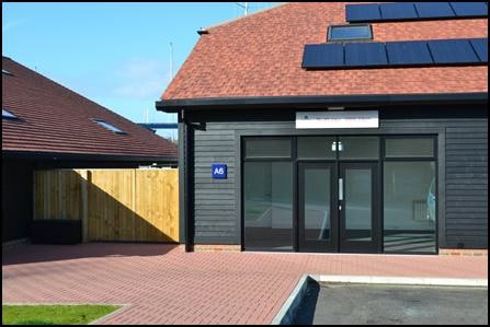 Chichester Marina, Chichester to rent - Building Photo - Image 3 of 3