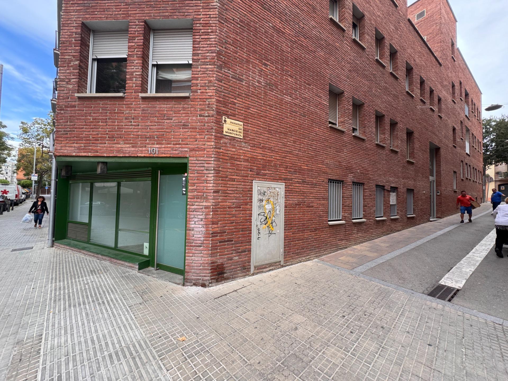 Build-to-Rent in Sant Feliu de Llobregat, Barcelona for sale Primary Photo- Image 1 of 5