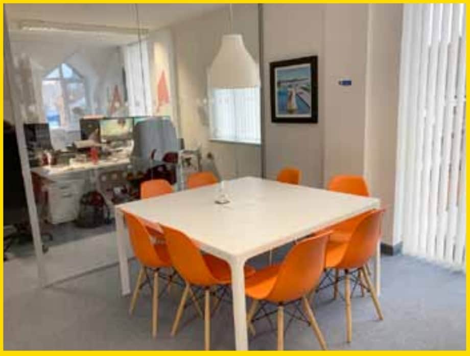 1-3A Love Ln, Romsey to rent Interior Photo- Image 1 of 4