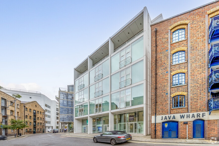 18-20 Shad Thames, London to rent - Building Photo - Image 1 of 31