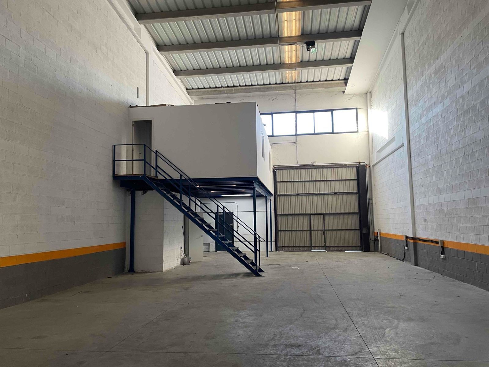 Industrial in Getafe, Madrid to rent Interior Photo- Image 1 of 6