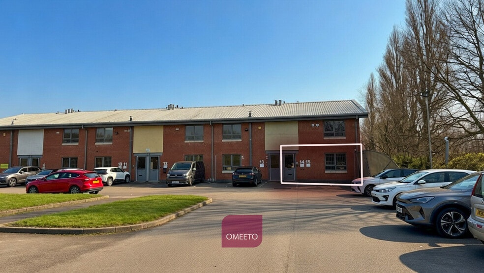 Firth Way, Nottingham to rent - Building Photo - Image 3 of 17