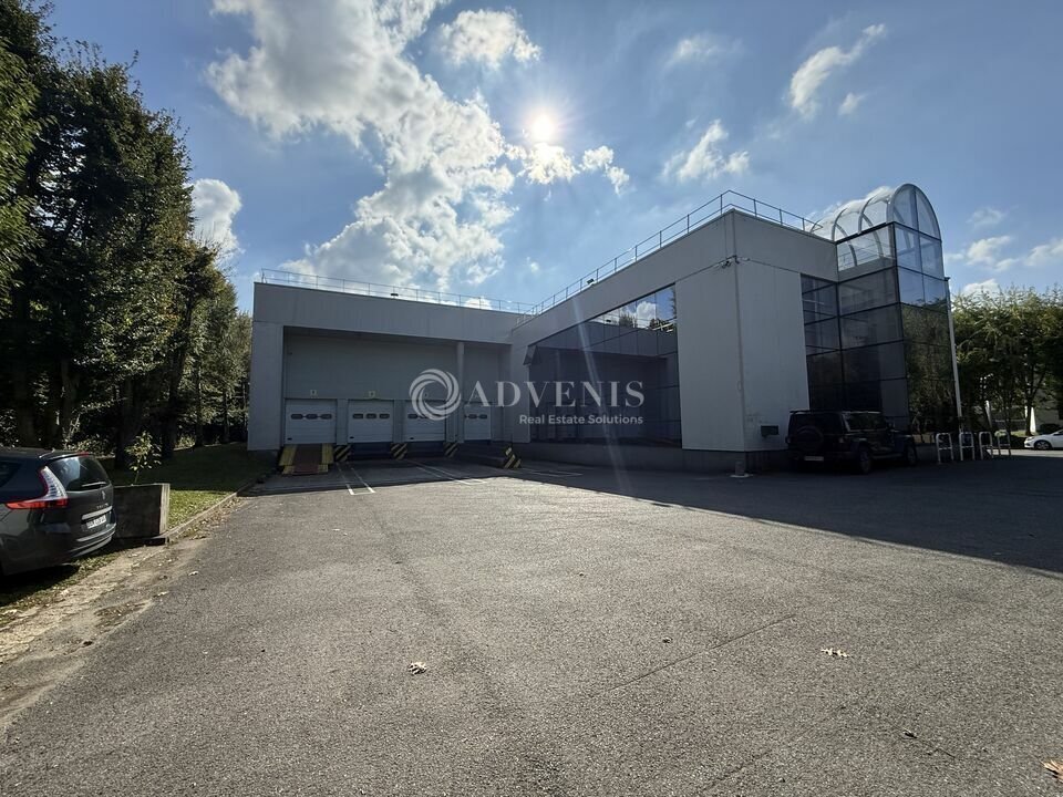 Industrial in Bussy-Saint-Georges to rent Building Photo- Image 1 of 8