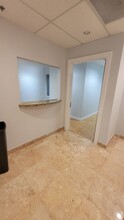 1111 Park Centre Blvd, Miami Gardens, FL for rent Interior Photo- Image 2 of 9