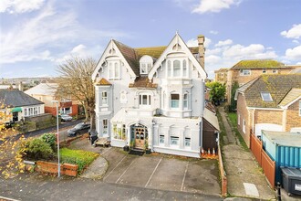 1 Glendinning Av, Weymouth for sale Building Photo- Image 1 of 13