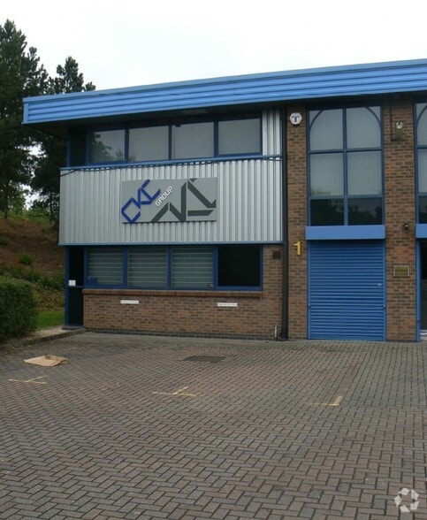 1-2 Vermont Pl, Milton Keynes for sale - Building Photo - Image 2 of 4