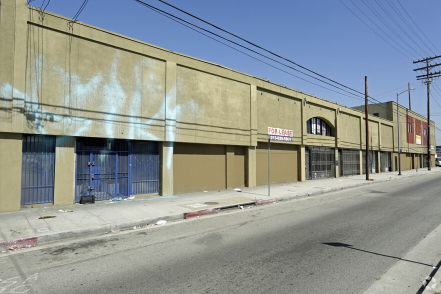 2015-2021 S Santa Fe Ave, Los Angeles, CA for rent - Building Photo - Image 2 of 7