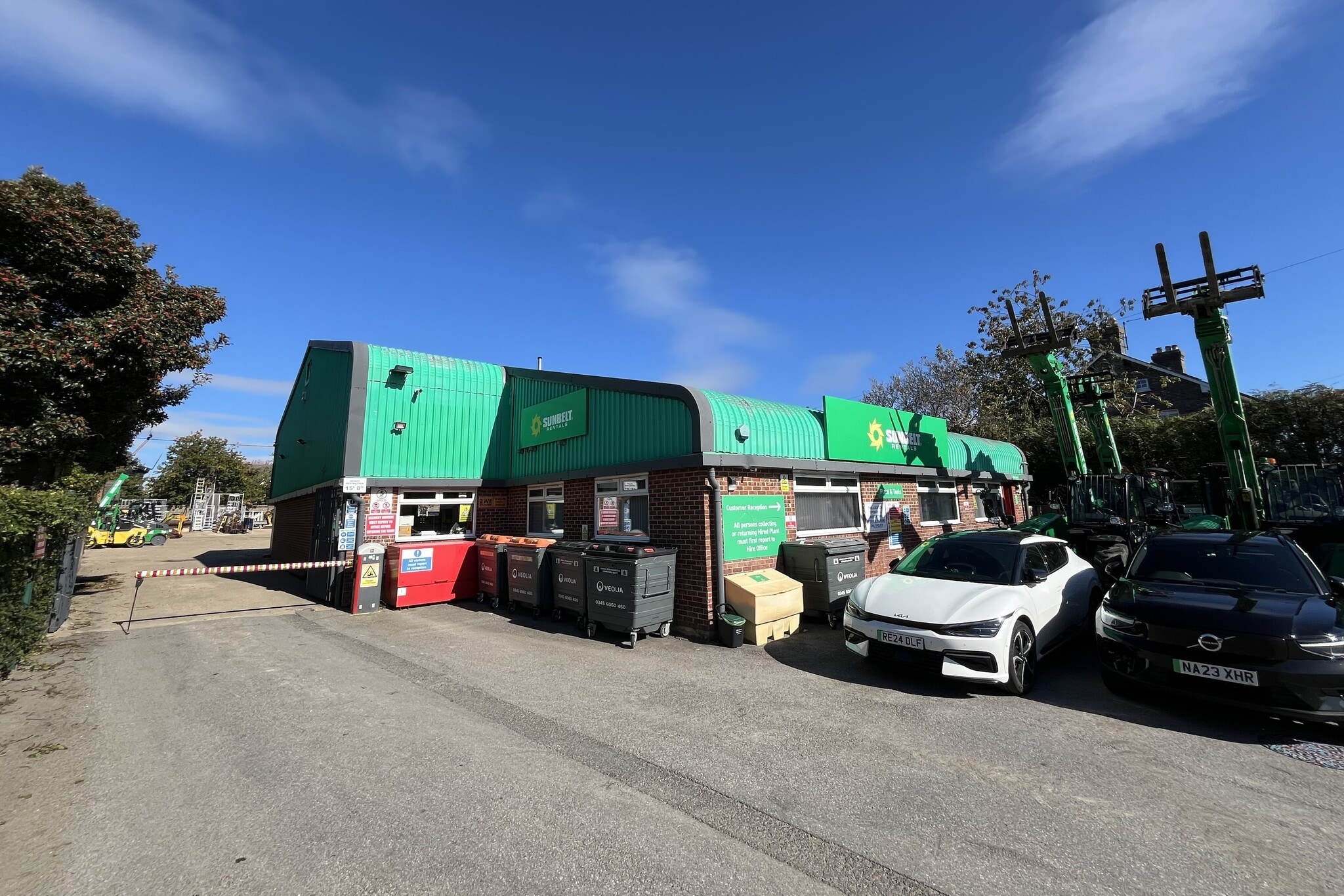 20 Station Rd, Thatcham for sale Building Photo- Image 1 of 5