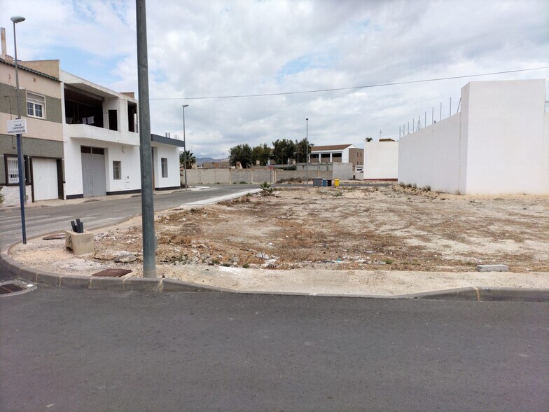 Land in Granja de Rocamora, Alicante for sale - Building Photo - Image 2 of 2
