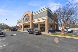More details for 520 E Trade St, Dallas, NC - Retail for Sale