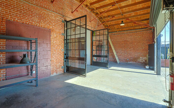 2332 E 8th St, Los Angeles, CA for rent Building Photo- Image 2 of 51