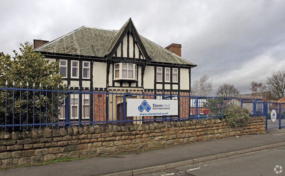 60 Basford Rd, Nottingham to rent - Primary Photo - Image 1 of 4