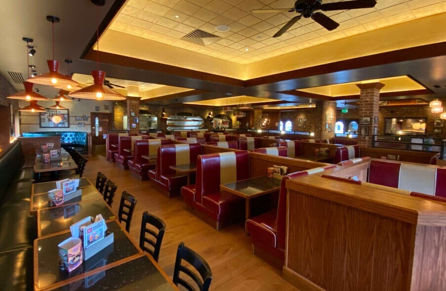 Air Park Way, Feltham, TW13 7LX Frankie & Benny''s UK