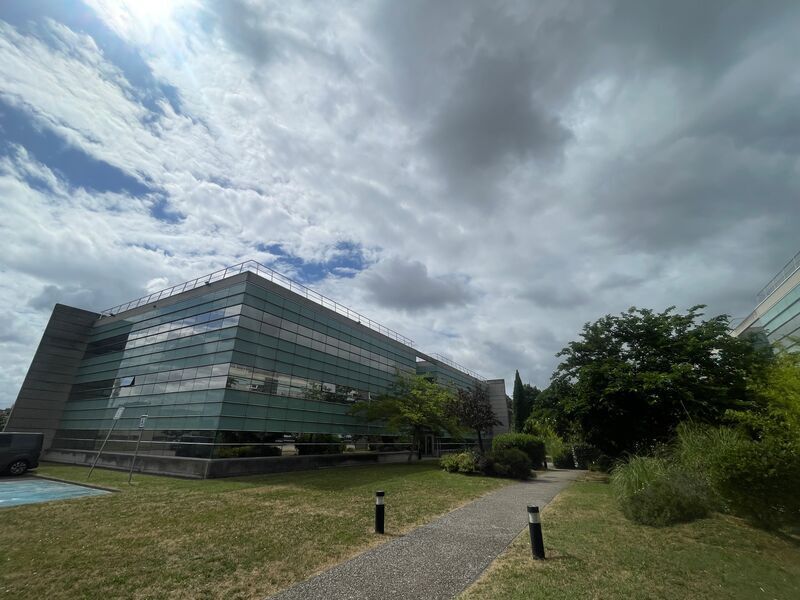Office in Toulouse to rent Building Photo- Image 1 of 14