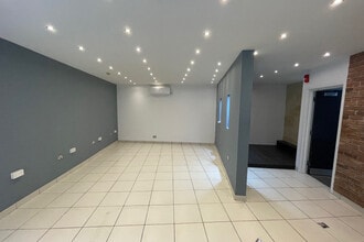 Priory Walk, Doncaster to rent Interior Photo- Image 1 of 3