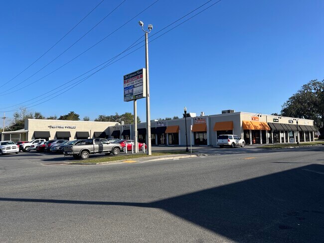 More details for 14520-14540 7th St, Dade City, FL - Office / Retail to Rent