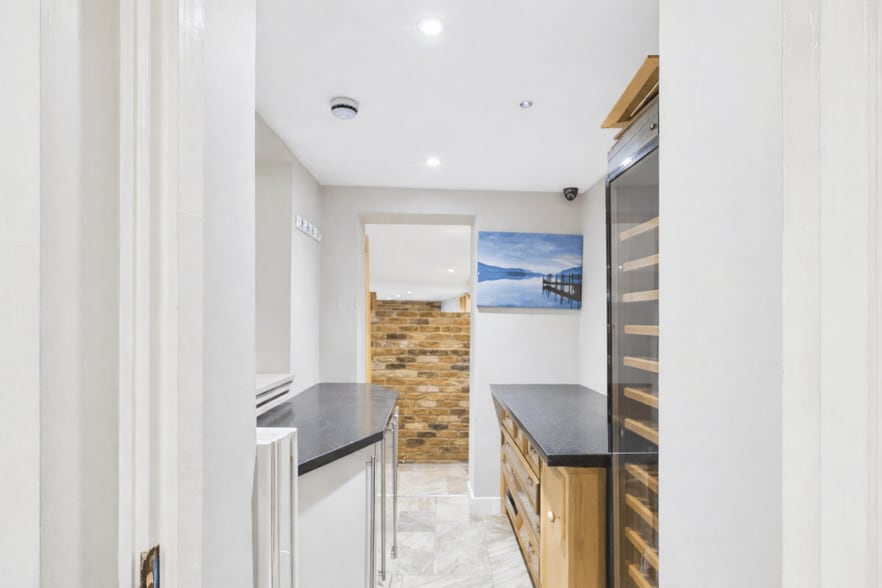 26 Wincheap, Canterbury for sale - Interior Photo - Image 3 of 14
