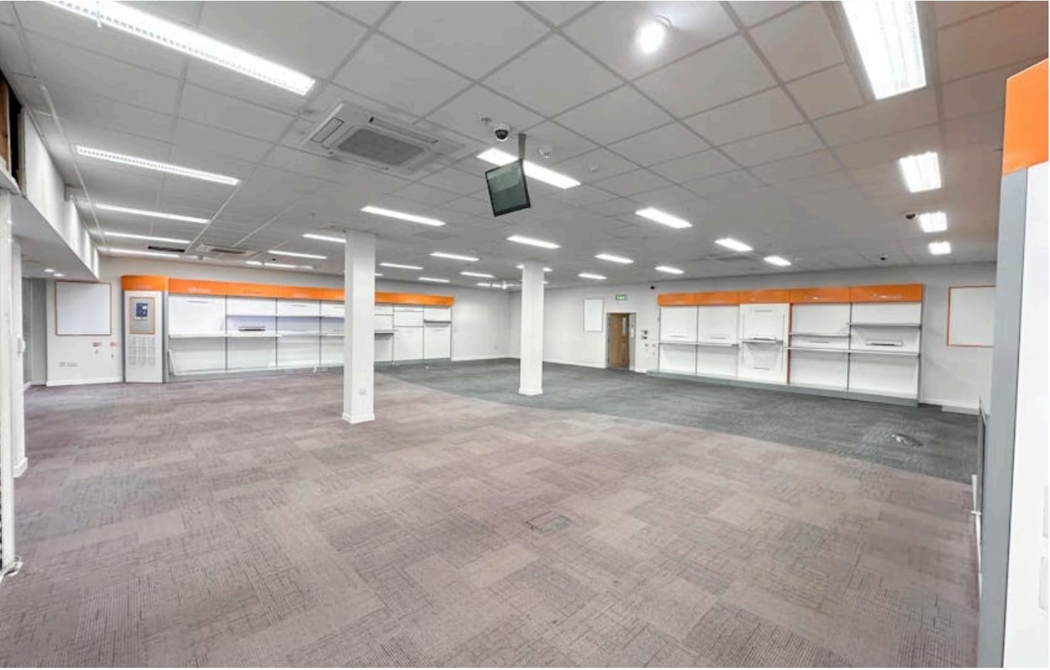 High St, Dumfries to rent Interior Photo- Image 1 of 15