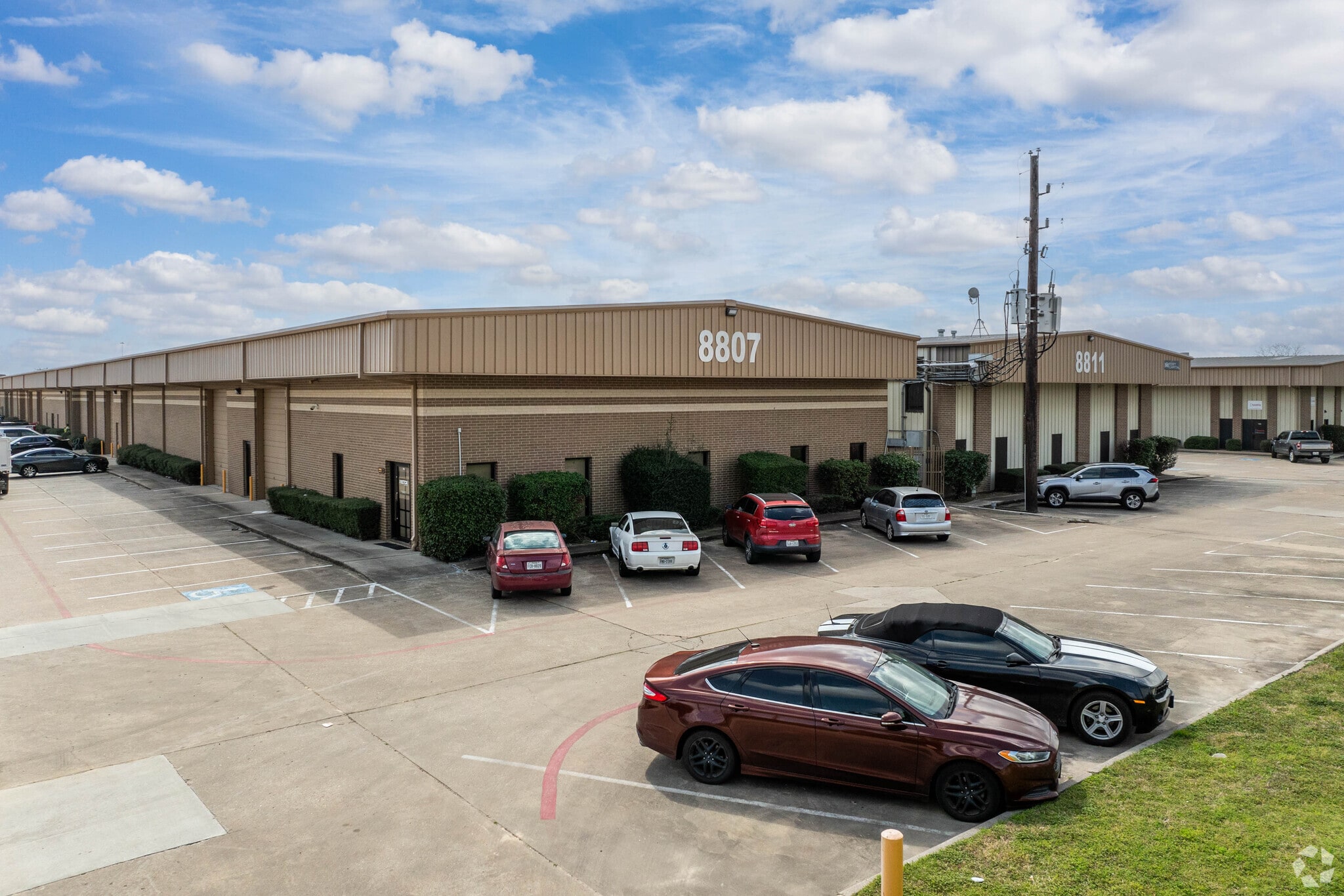 8807-8815 Emmott Rd, Houston, TX to rent Building Photo- Image 1 of 34
