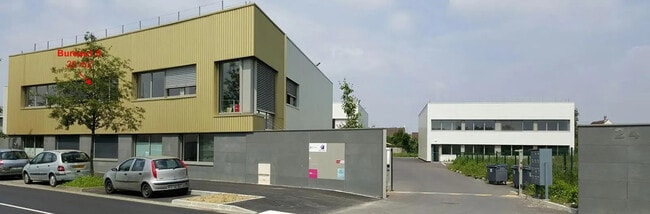 Location Local d'activités 92 m²