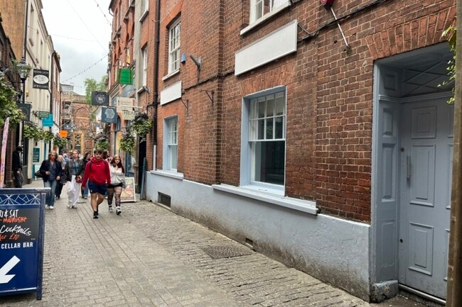 More details for 25-26 Gandy St, Exeter - Retail to Rent