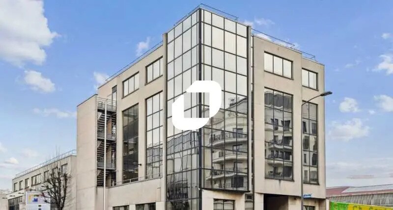 Light Industrial in Saint-Ouen-sur-Seine to rent - Building Photo - Image 2 of 10