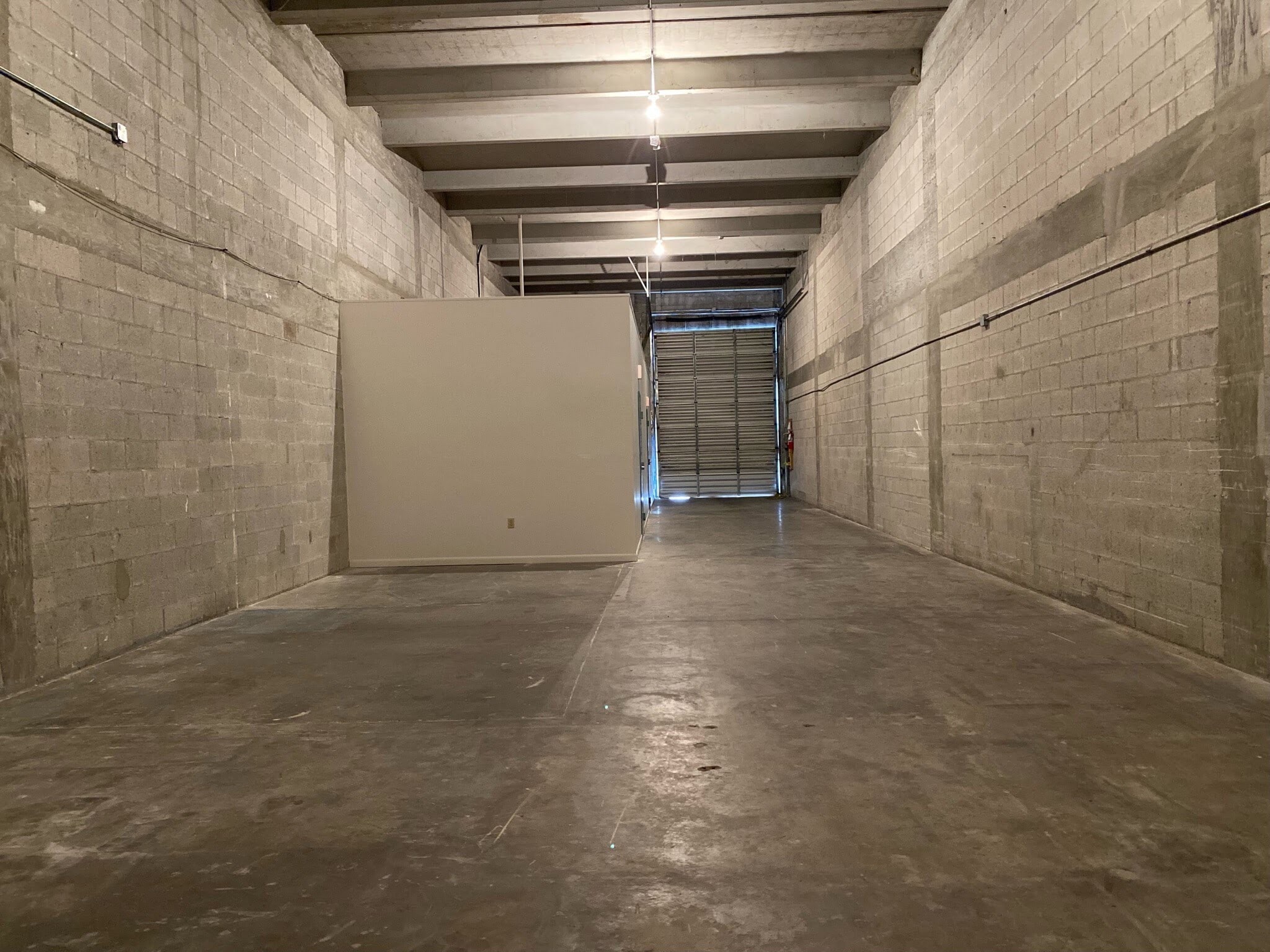 6991-6995 NW 82nd Ave, Miami, FL to rent Interior Photo- Image 1 of 16