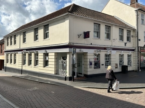 More details for 4-6 Market Pl, Fakenham - Retail to Rent