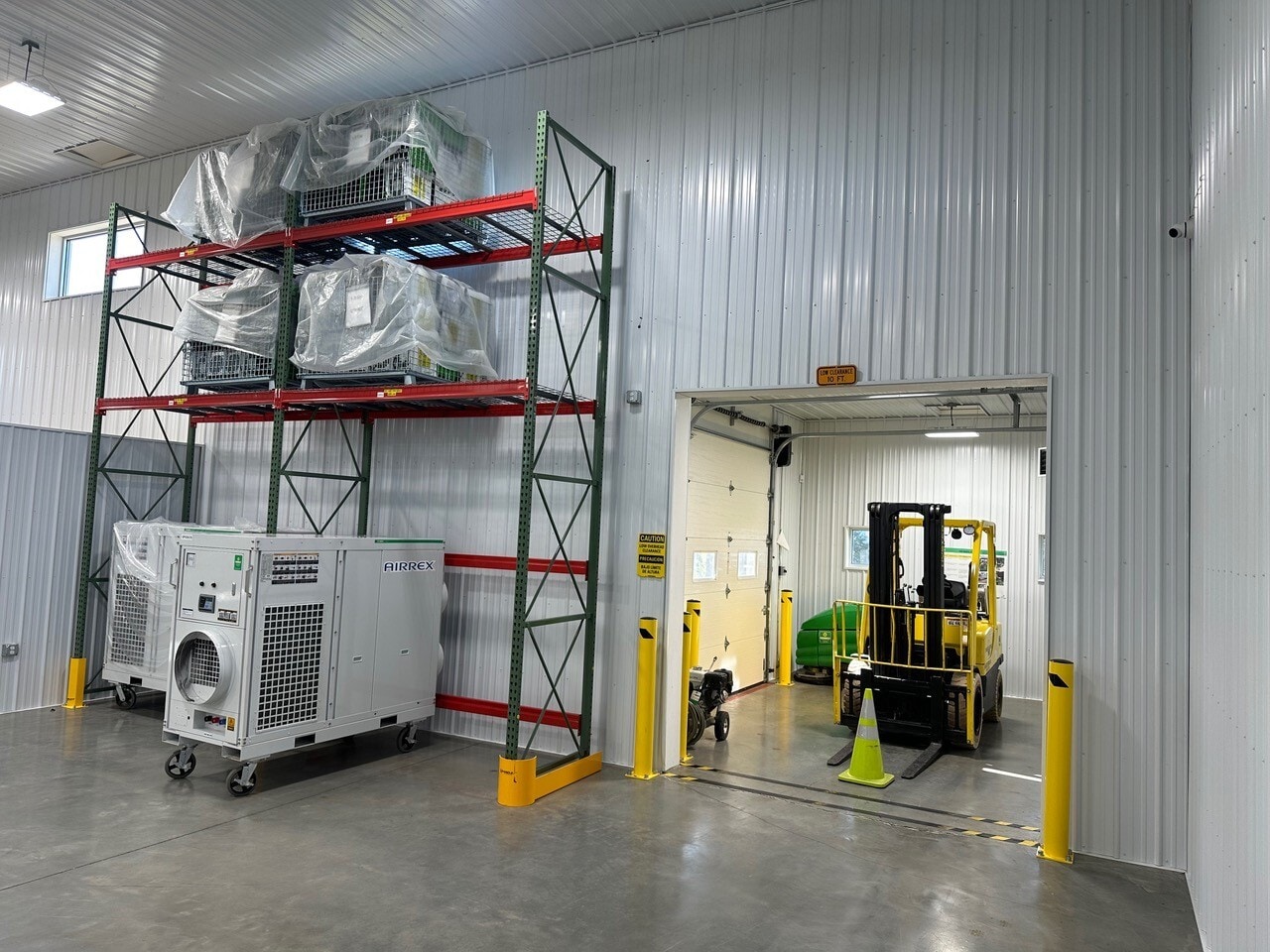 1000 Randall Ct, Export, PA to rent Interior Photo- Image 1 of 15