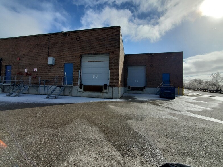 2220 Midland Ave, Toronto, ON to rent - Building Photo - Image 3 of 8