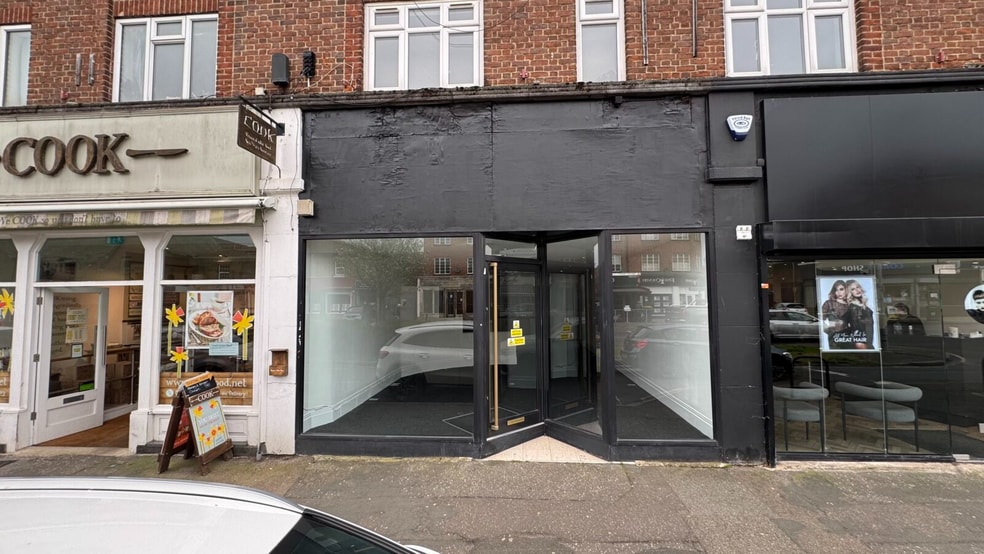 265 High Rd, Loughton to rent - Building Photo - Image 2 of 2