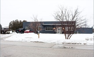 More details for 8601 N 43rd St, Brown Deer, WI - Light Industrial for Sale