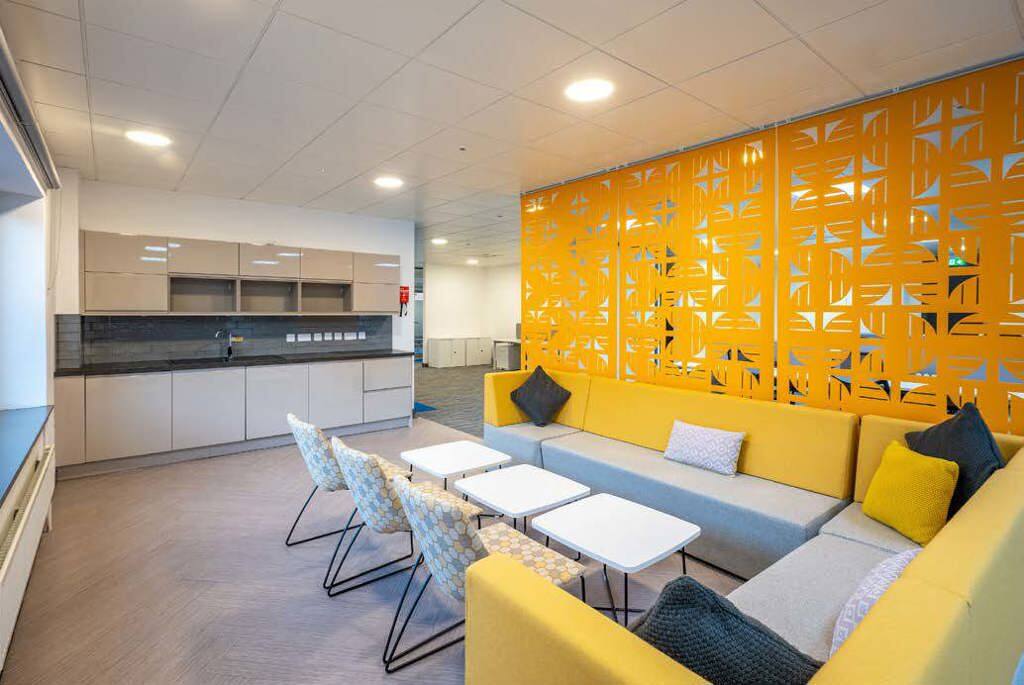 36 South Gyle Cres, Edinburgh to rent Interior Photo- Image 1 of 5