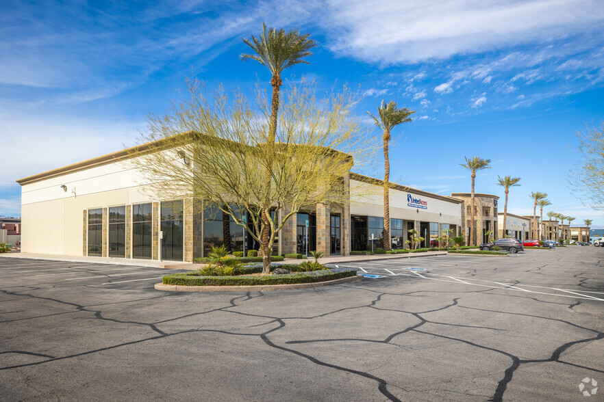 6001 S Decatur Blvd, Las Vegas, NV for sale - Primary Photo - Image 1 of 1