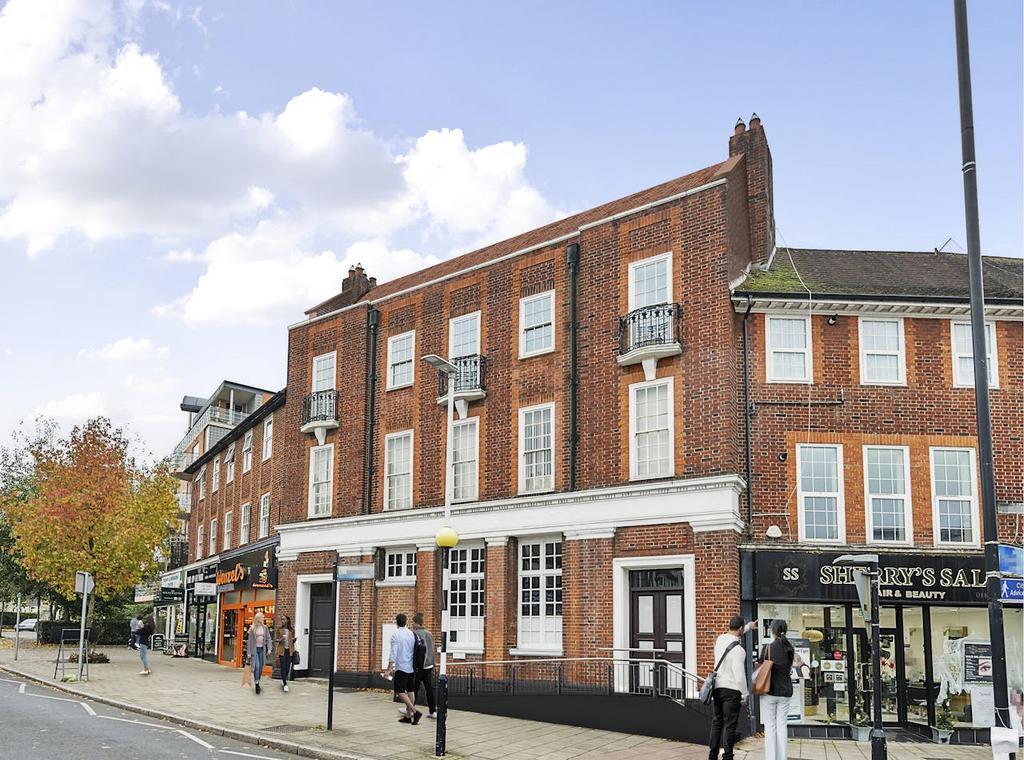 82-84 High St, Ruislip to rent Building Photo- Image 1 of 2